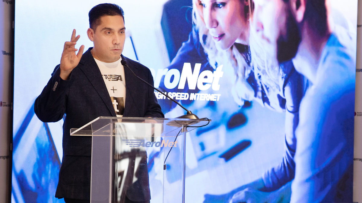 Gino Villarini presidente de Aeronet