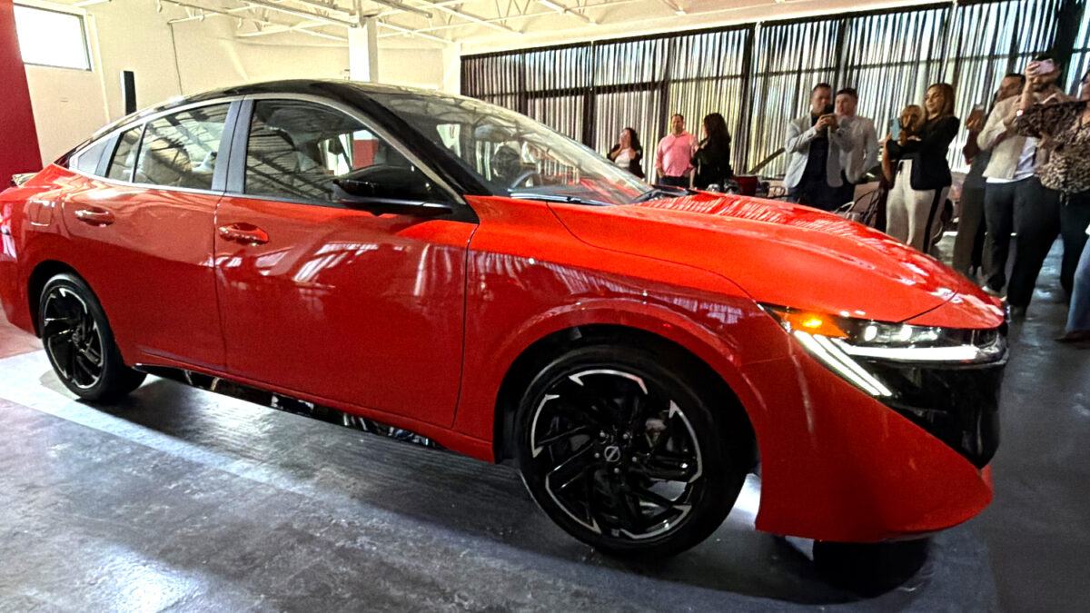 presentaci'on del Nissan Sentra 2026