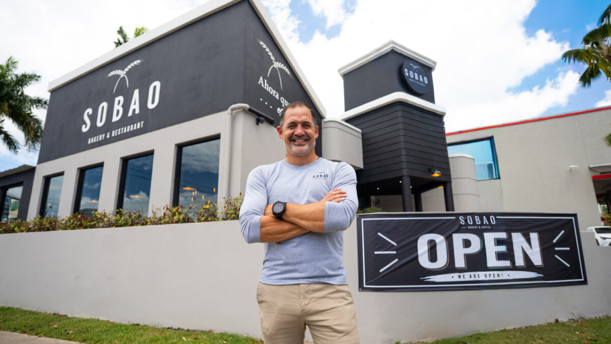 Mateo Cidre frente a Sobao en Guaynabo
