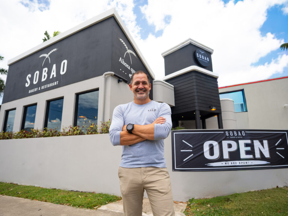 Mateo Cidre frente a Sobao en Guaynabo