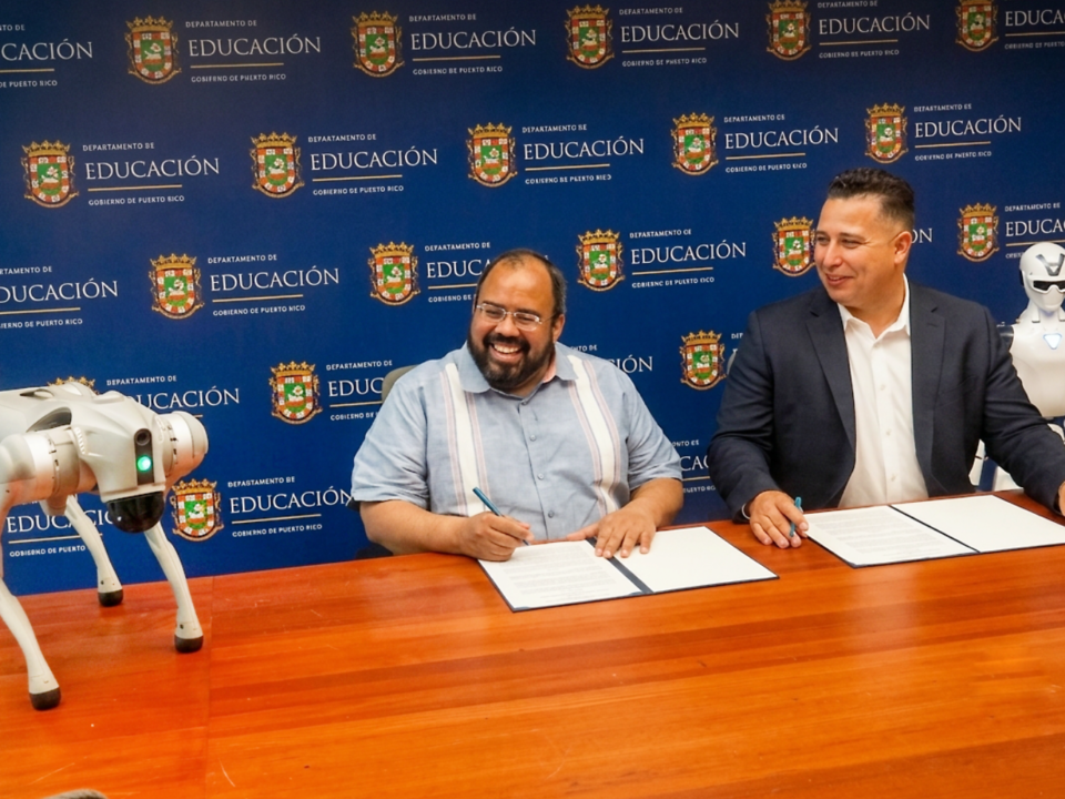 Educación y Techno Inventors impulsan la innovación educativa en las escuelas públicas